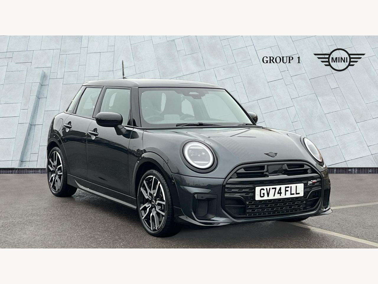 Main listing image - MINI Hatchback 5dr