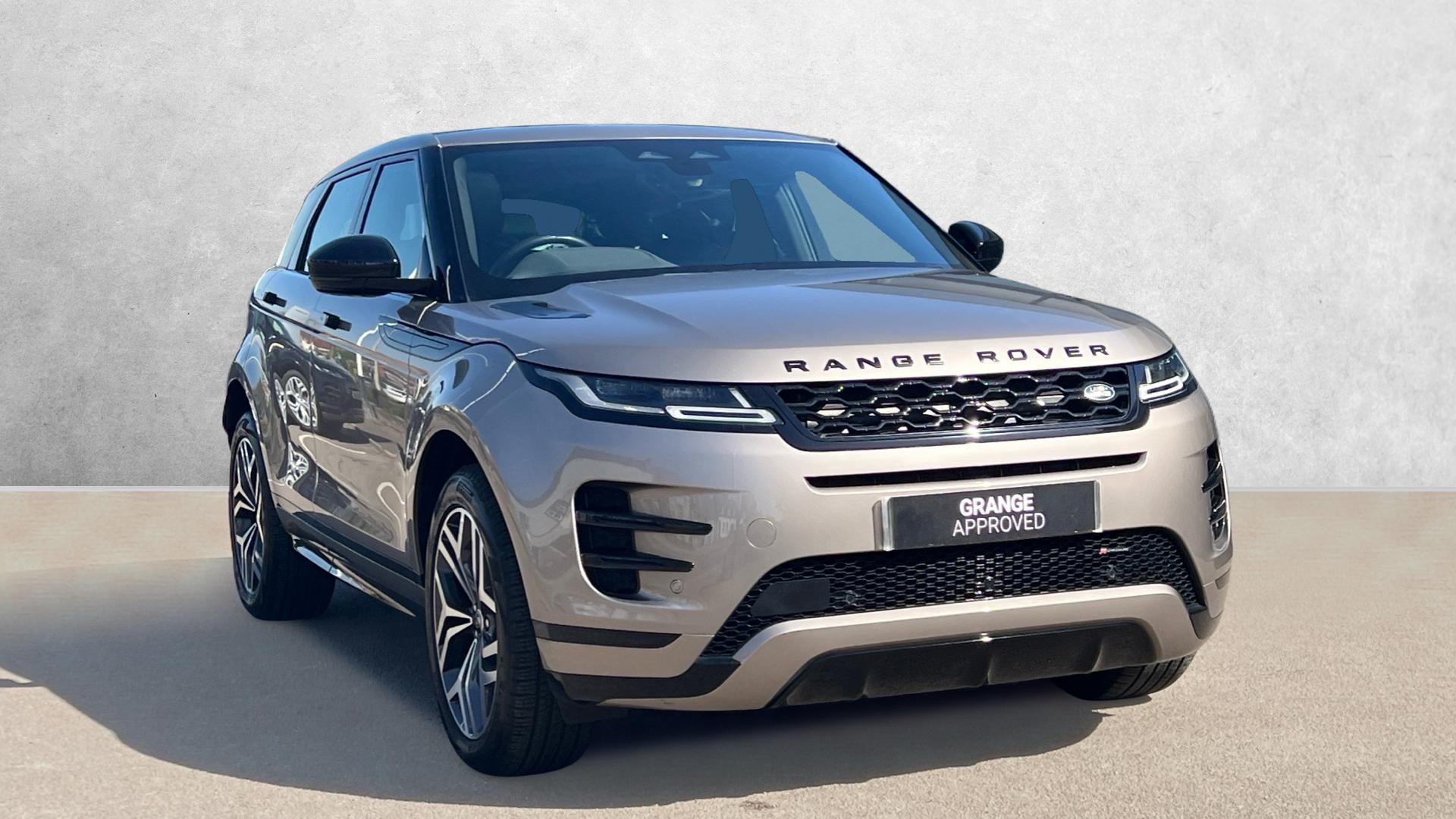 Main listing image - Land Rover Range Rover Evoque