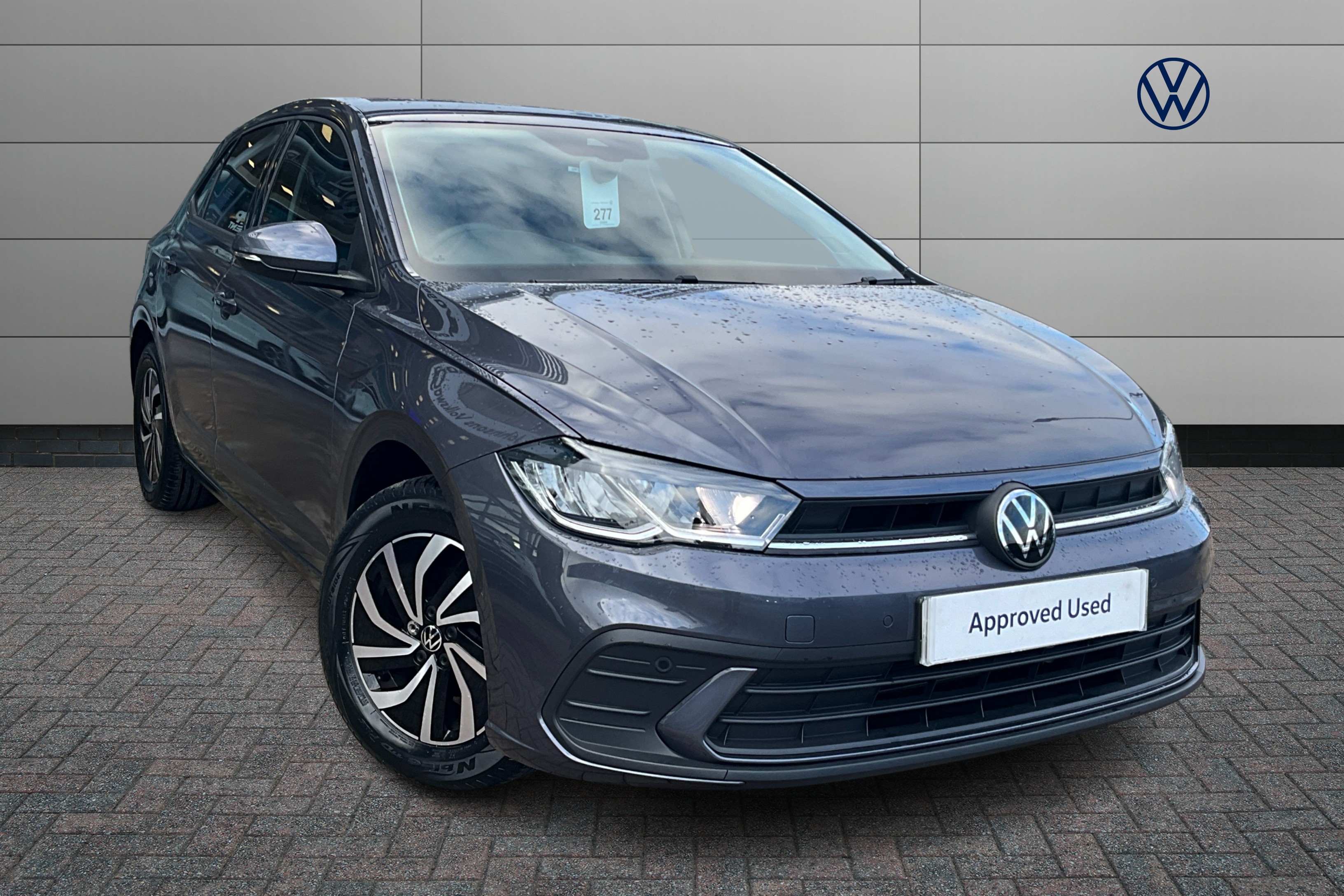Main listing image - Volkswagen Polo