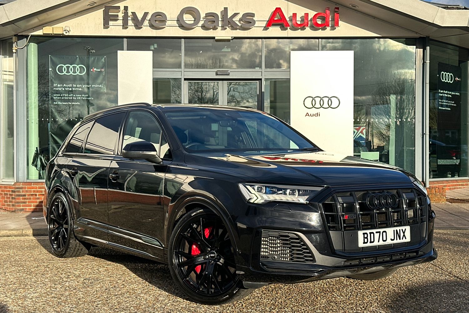 Main listing image - Audi SQ7