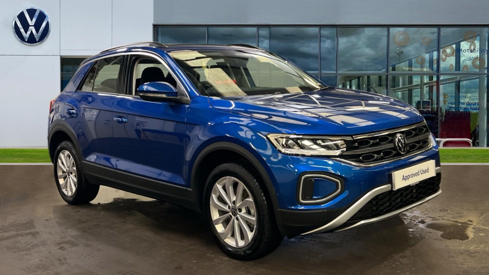 Main listing image - Volkswagen T-Roc
