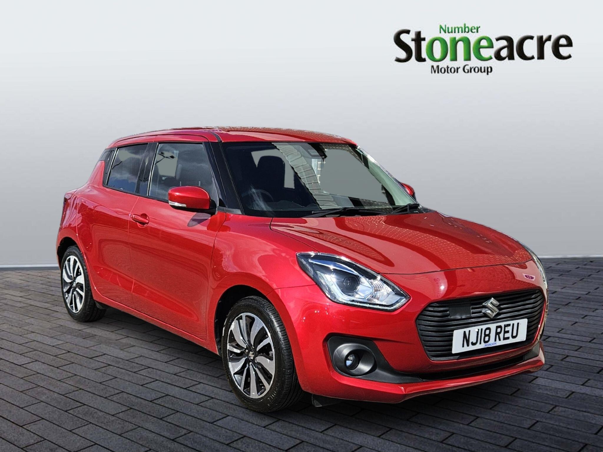Main listing image - Suzuki Swift