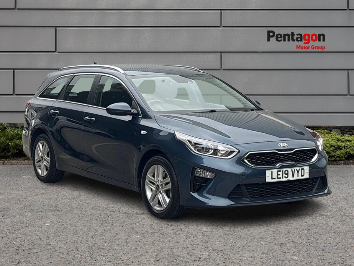 Main listing image - Kia Ceed