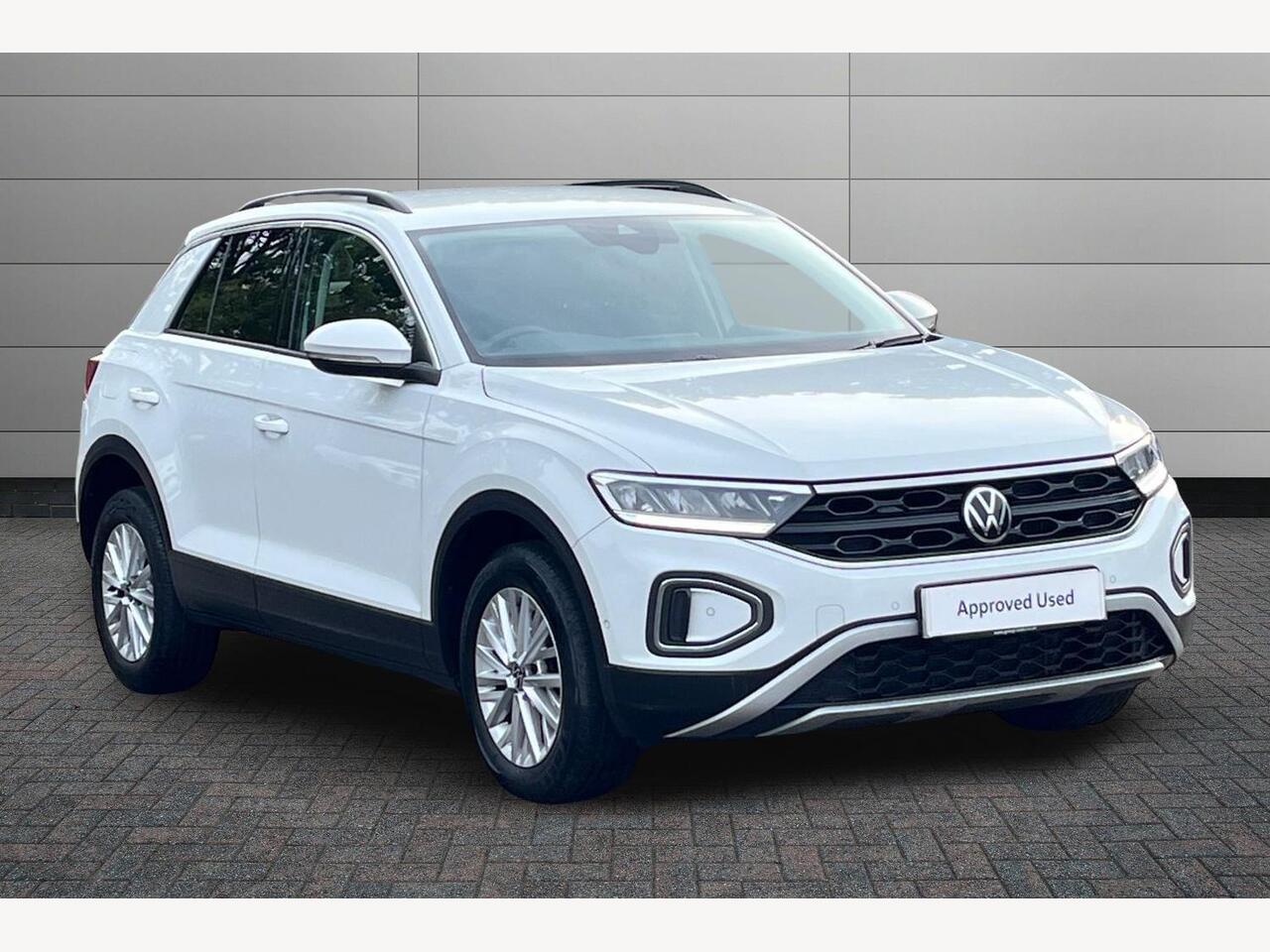 Main listing image - Volkswagen T-Roc