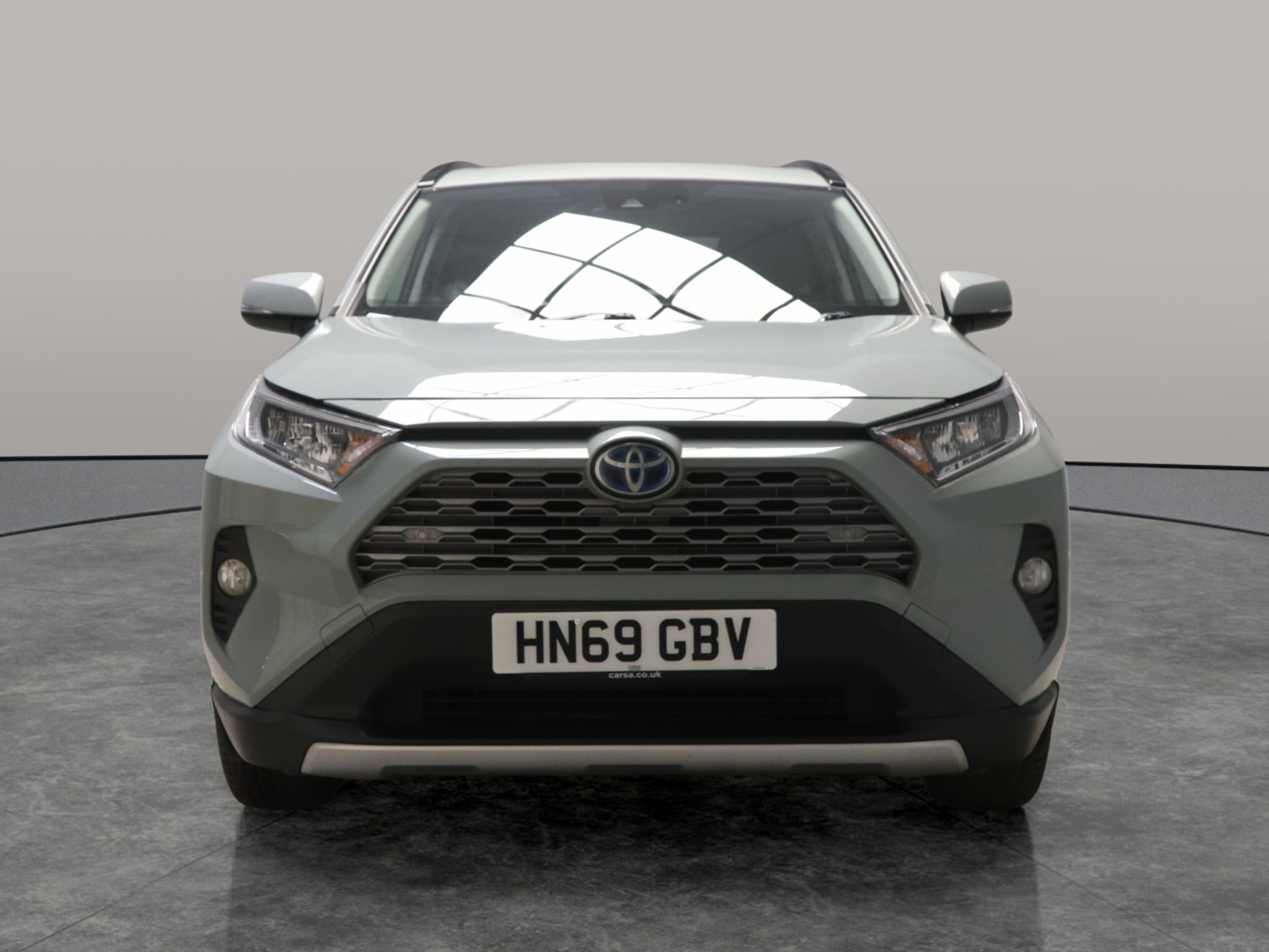 Main listing image - Toyota RAV4