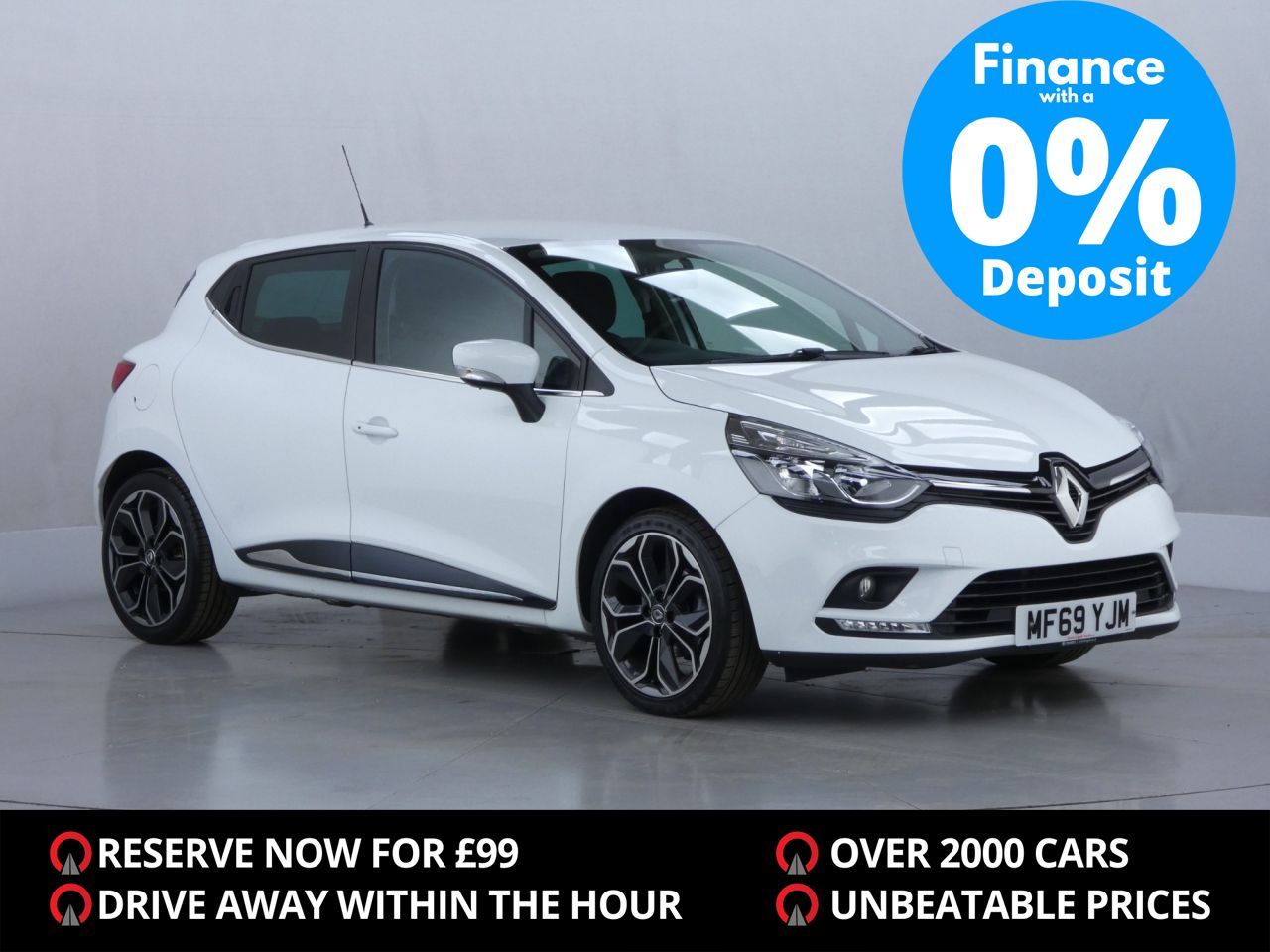 Main listing image - Renault Clio