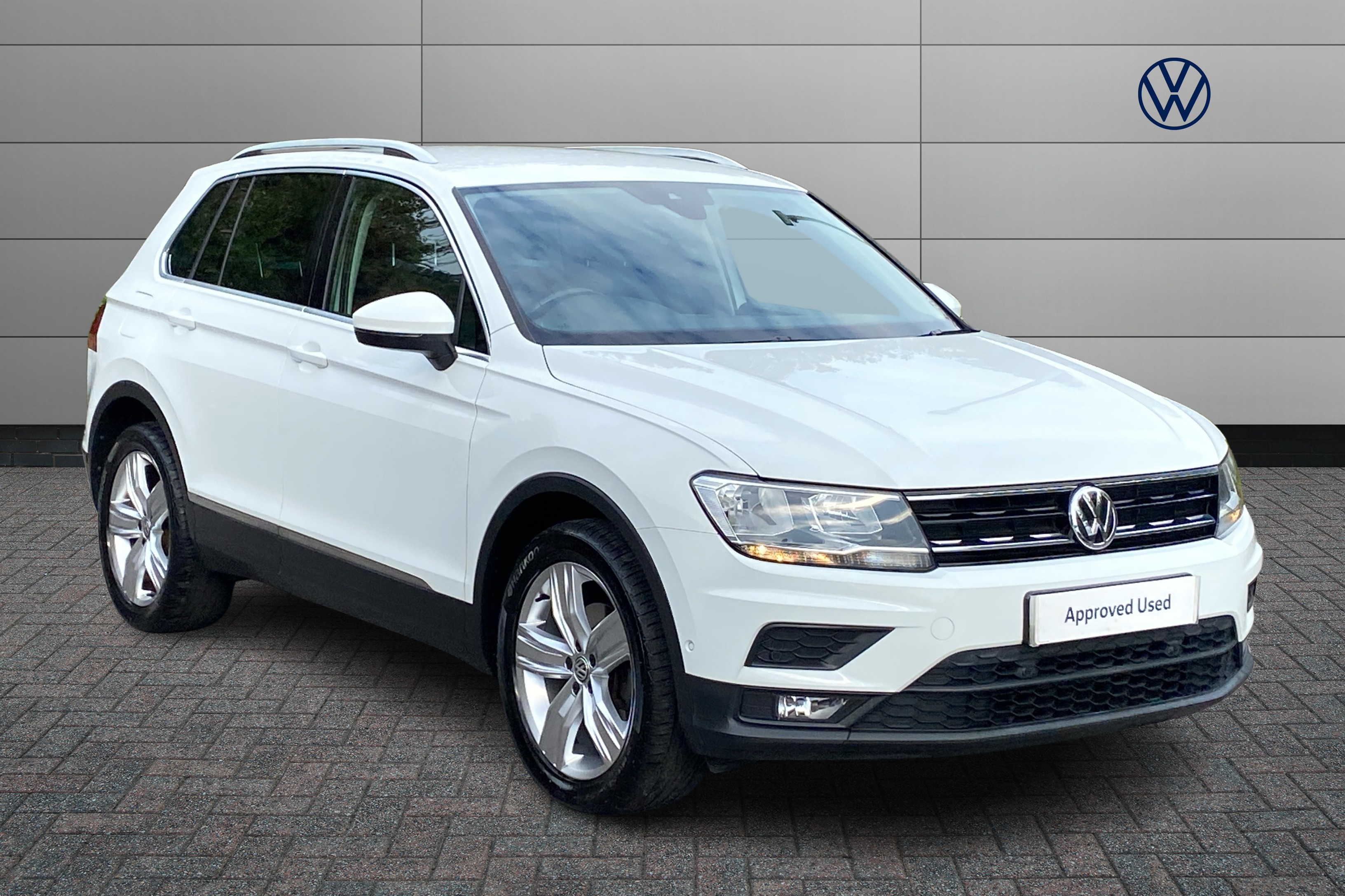 Main listing image - Volkswagen Tiguan