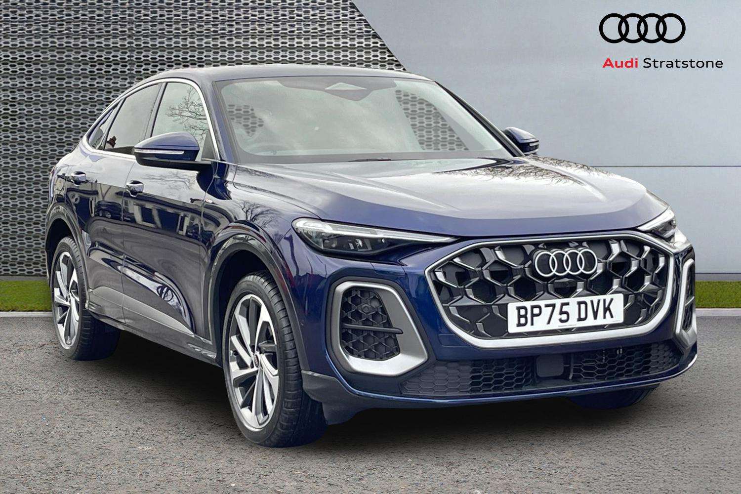 Main listing image - Audi Q5 Sportback