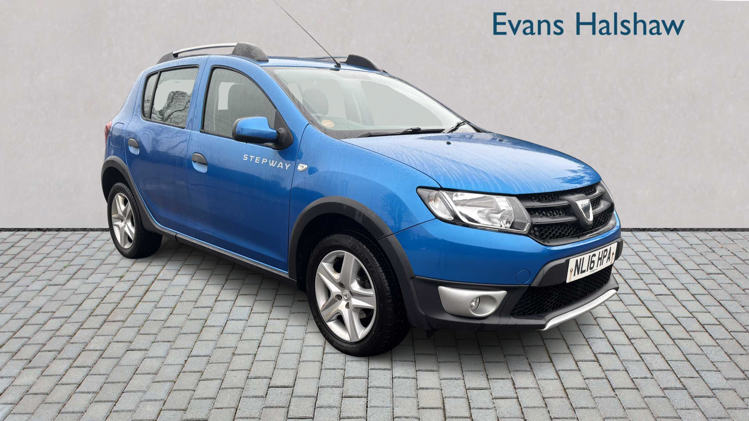 Main listing image - Dacia Sandero Stepway