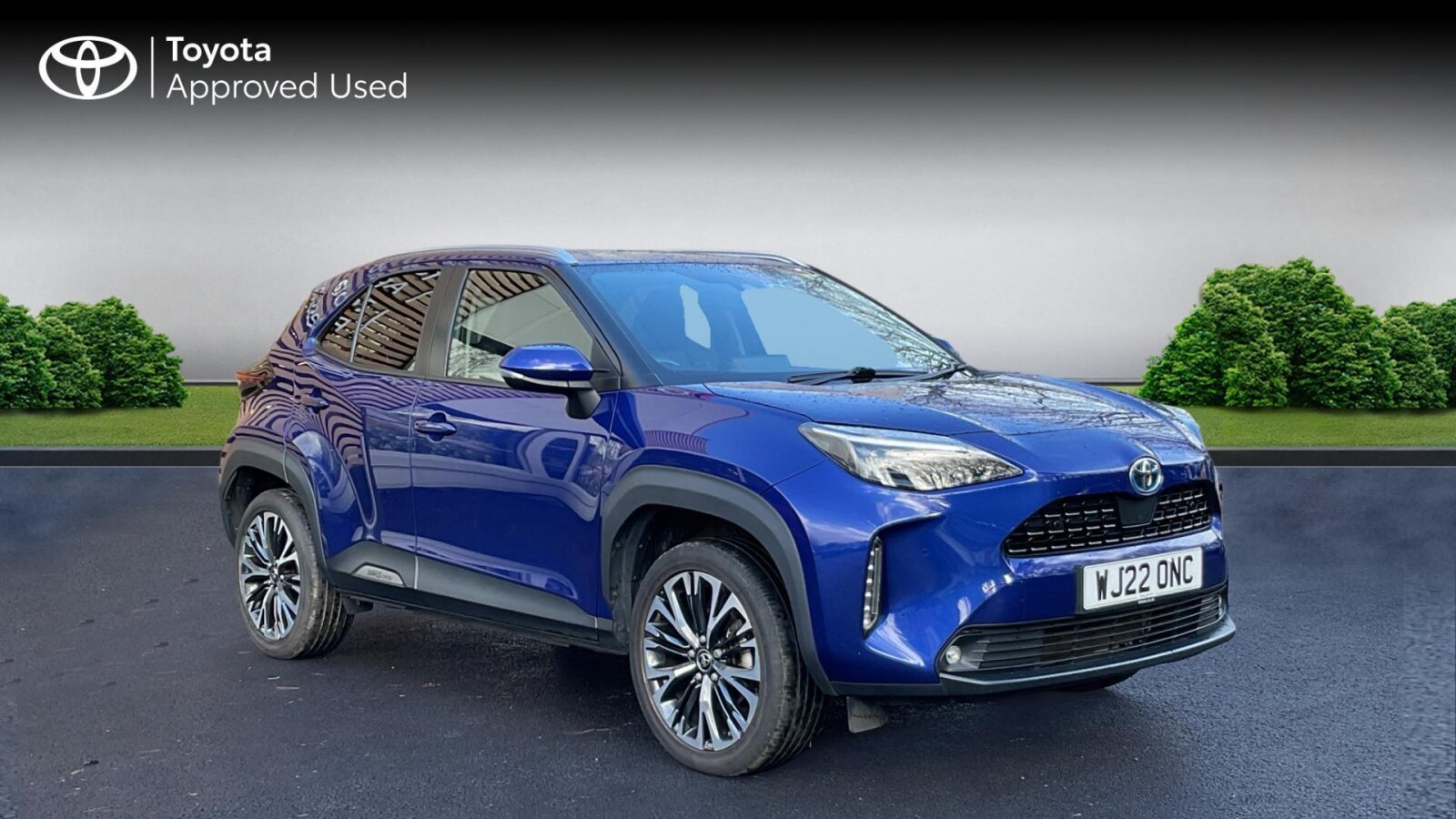 Main listing image - Toyota Yaris Cross