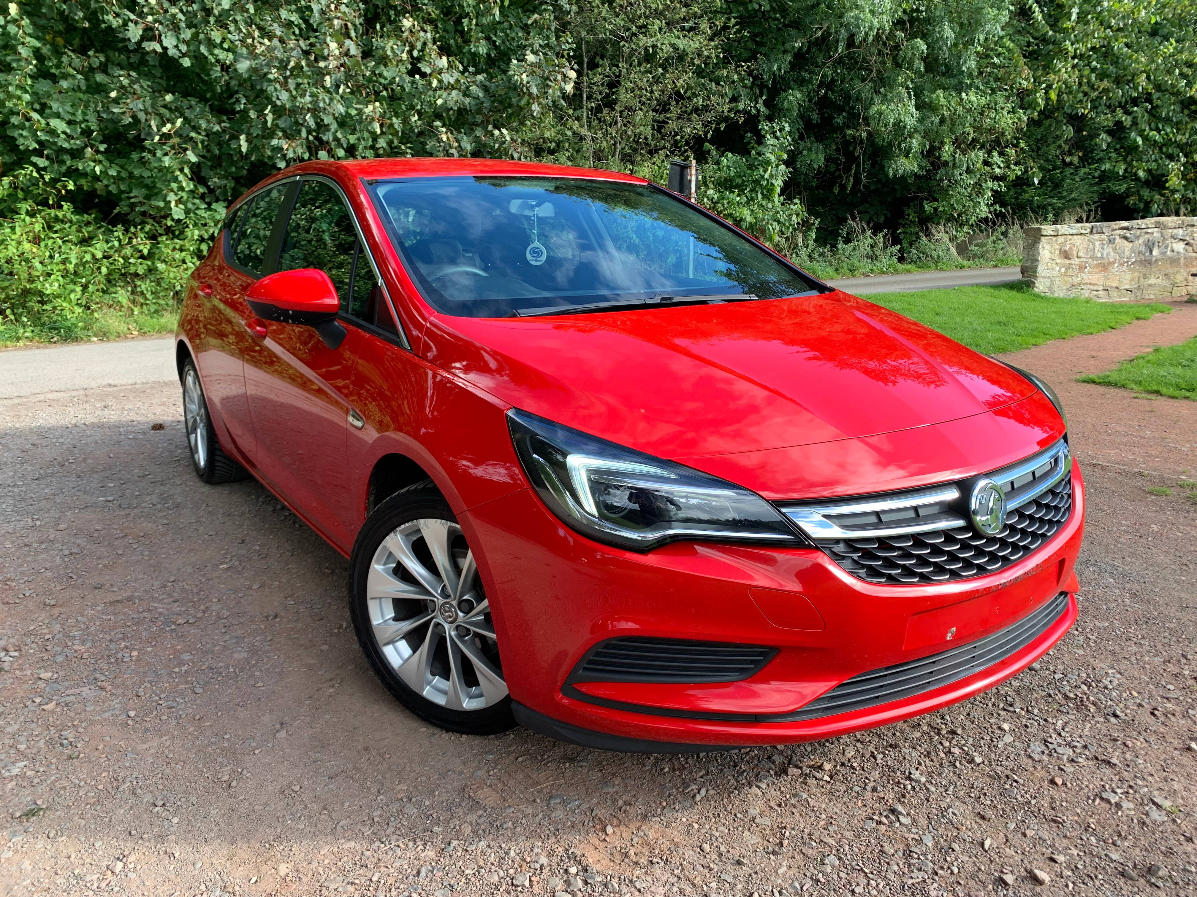 Main listing image - Vauxhall Astra