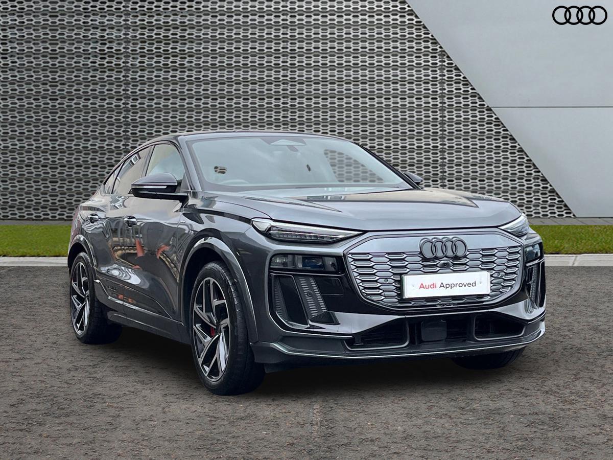 Main listing image - Audi Q6