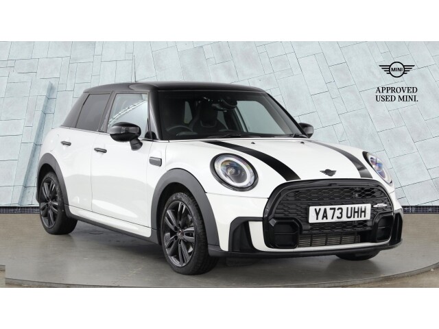 Main listing image - MINI Hatchback 5dr