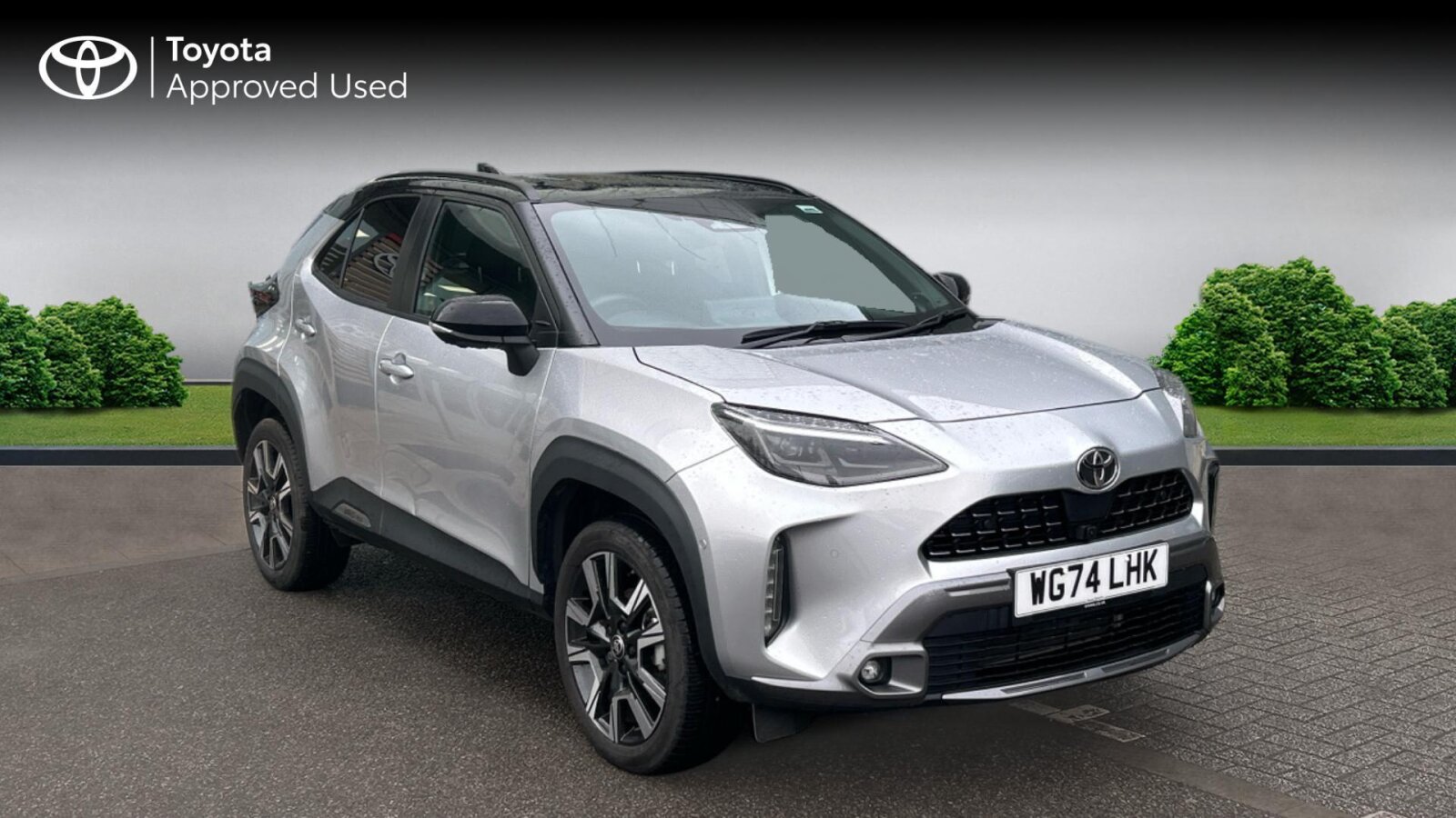 Main listing image - Toyota Yaris Cross