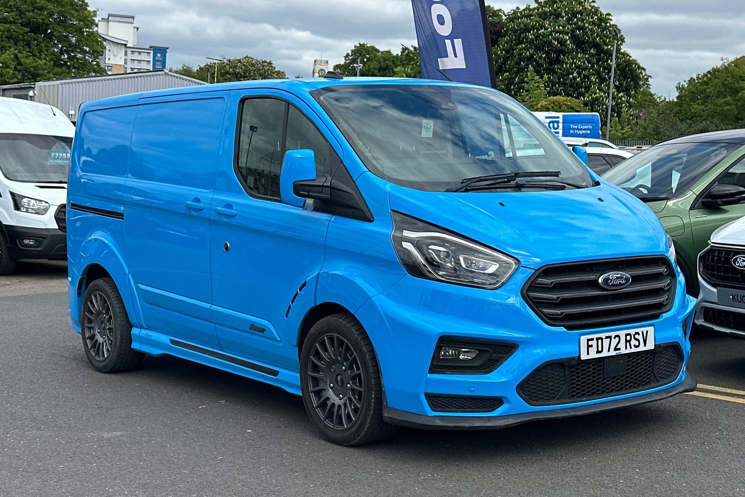 Main listing image - Ford Transit Custom