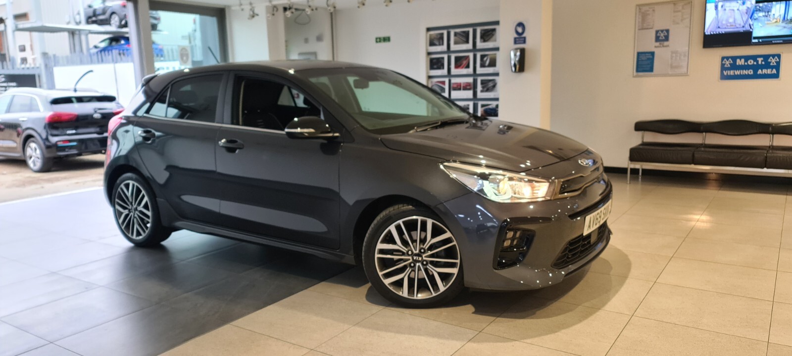 Main listing image - Kia Rio