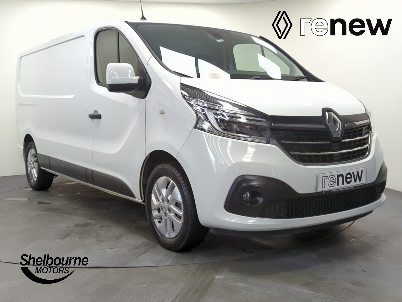 Main listing image - Renault Trafic