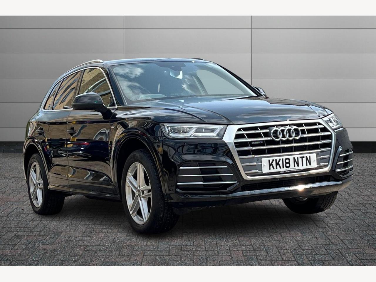Main listing image - Audi Q5