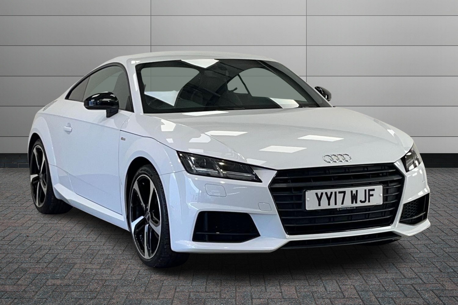 Main listing image - Audi TT