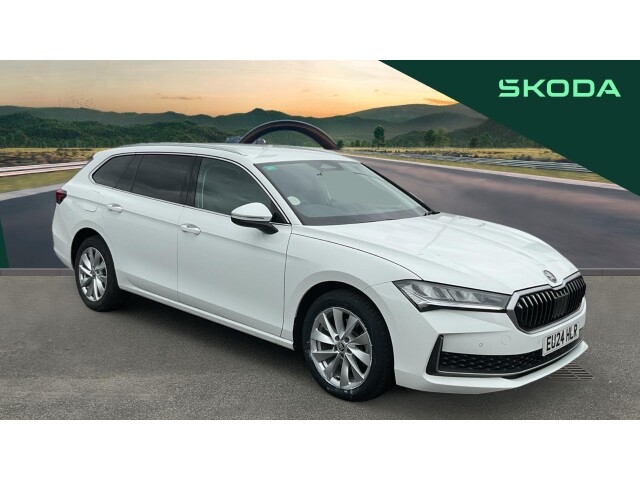 Main listing image - Skoda Superb Estate