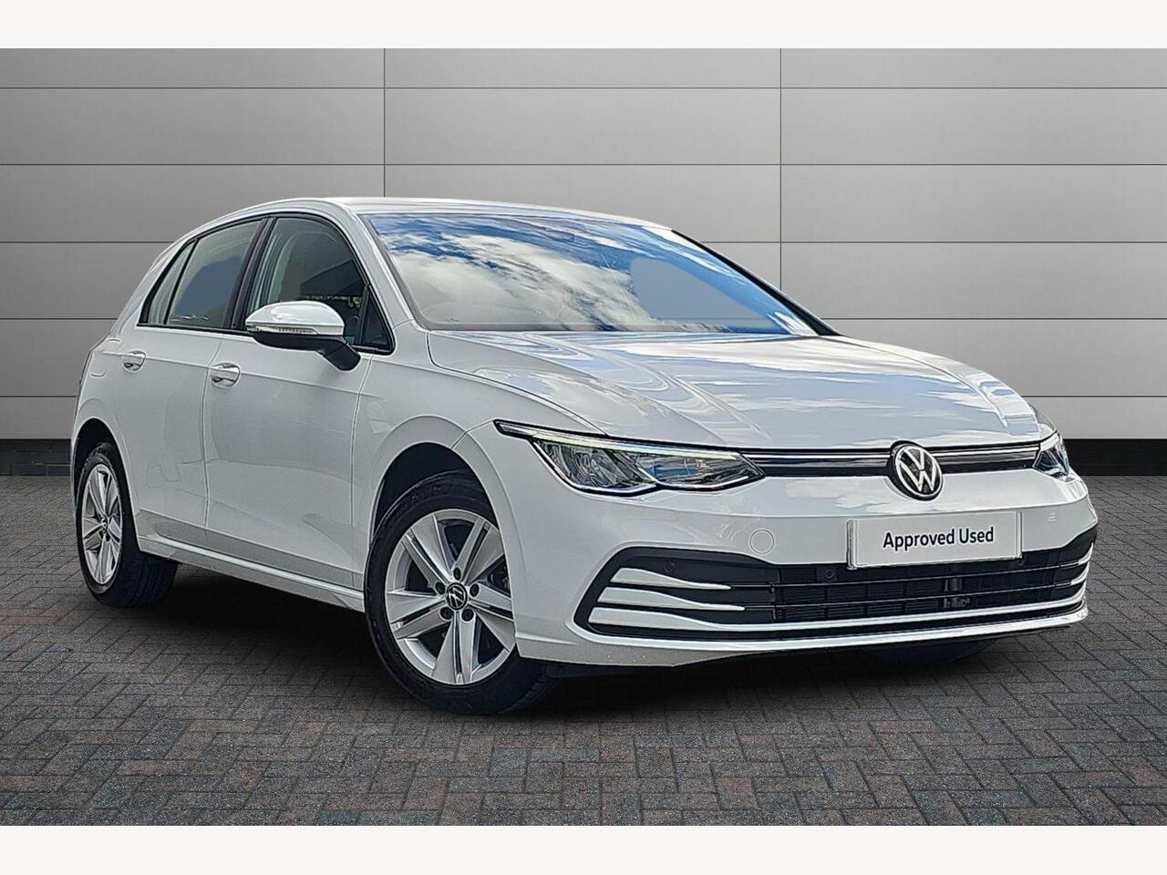 Main listing image - Volkswagen Golf