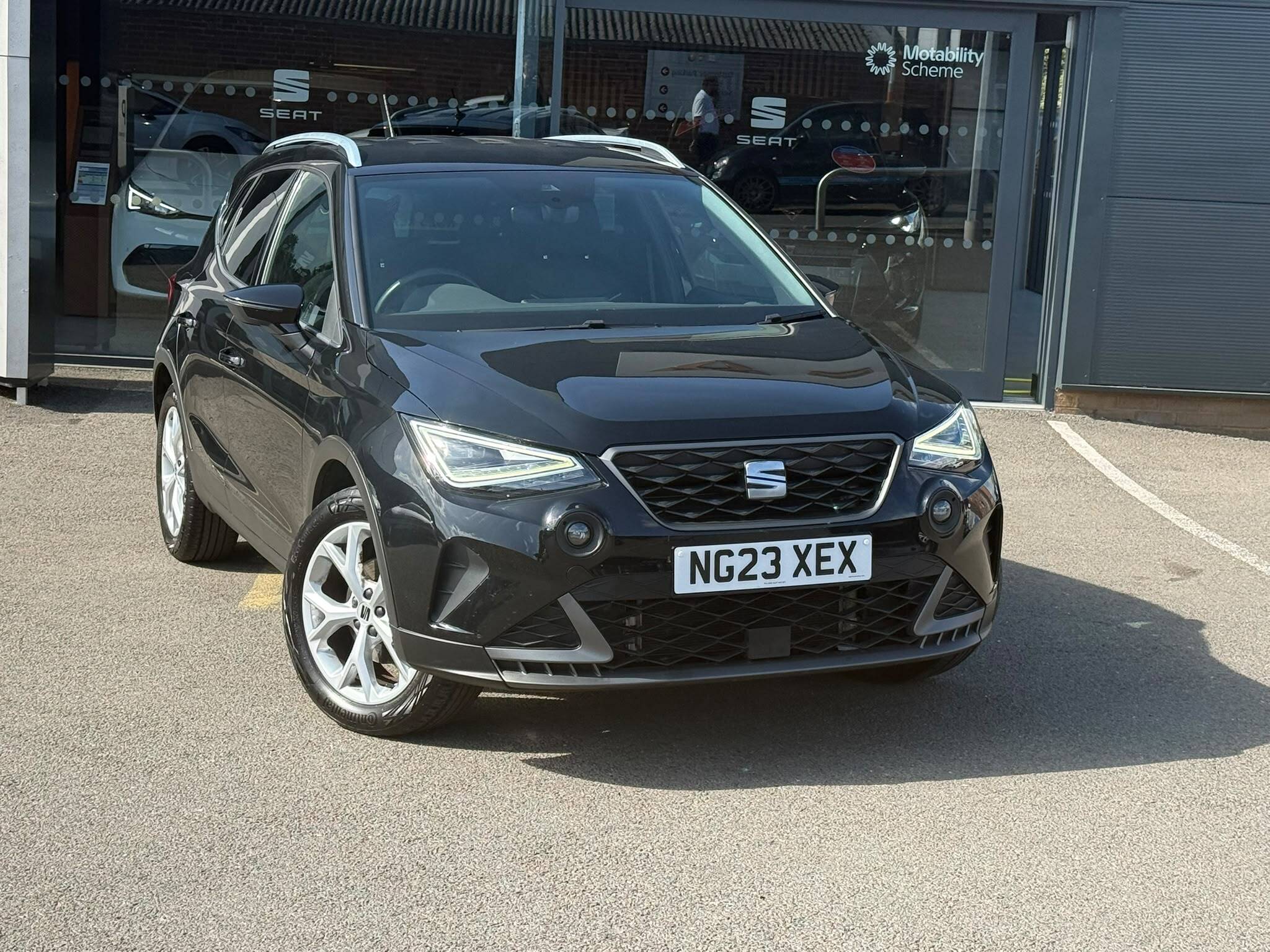 Main listing image - SEAT Arona