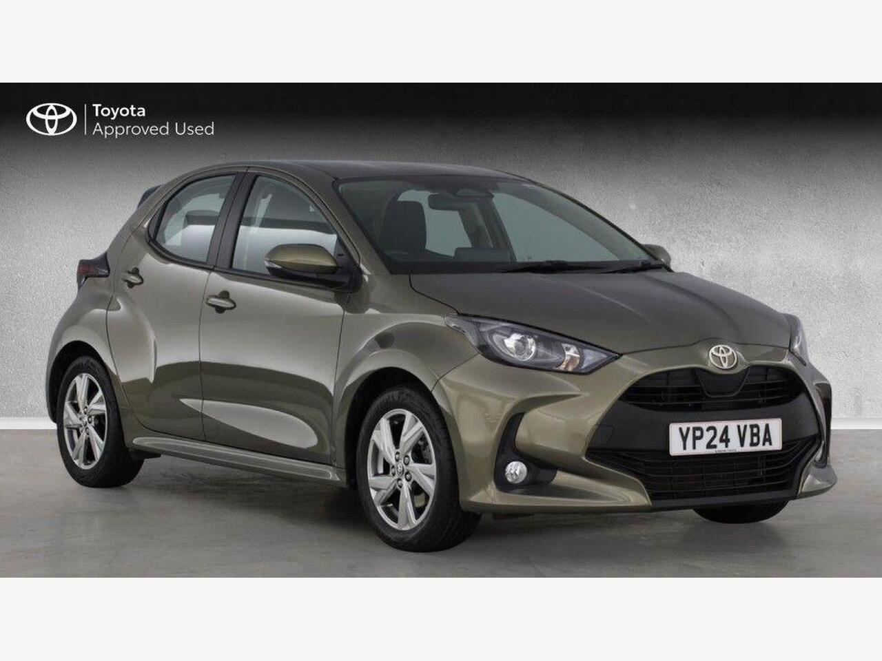 Main listing image - Toyota Yaris