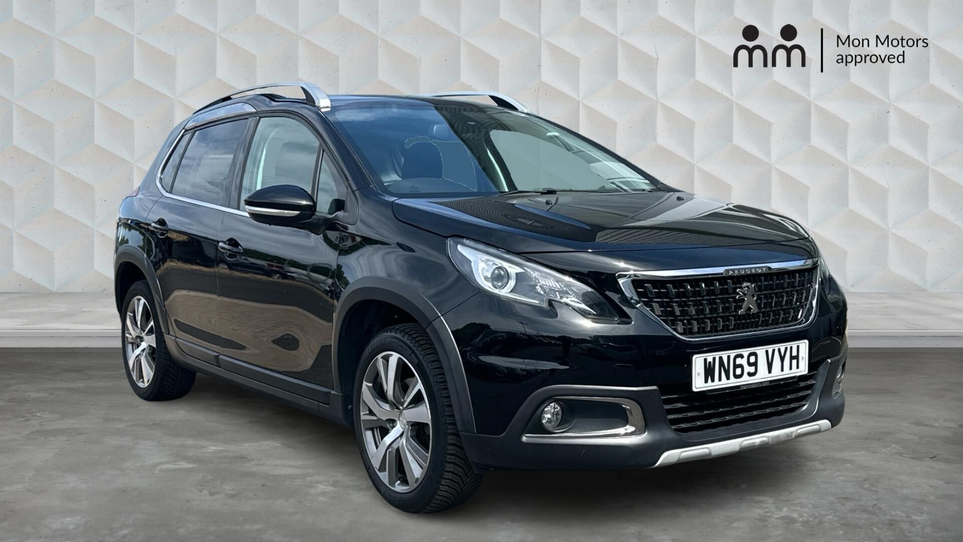 Main listing image - Peugeot 2008