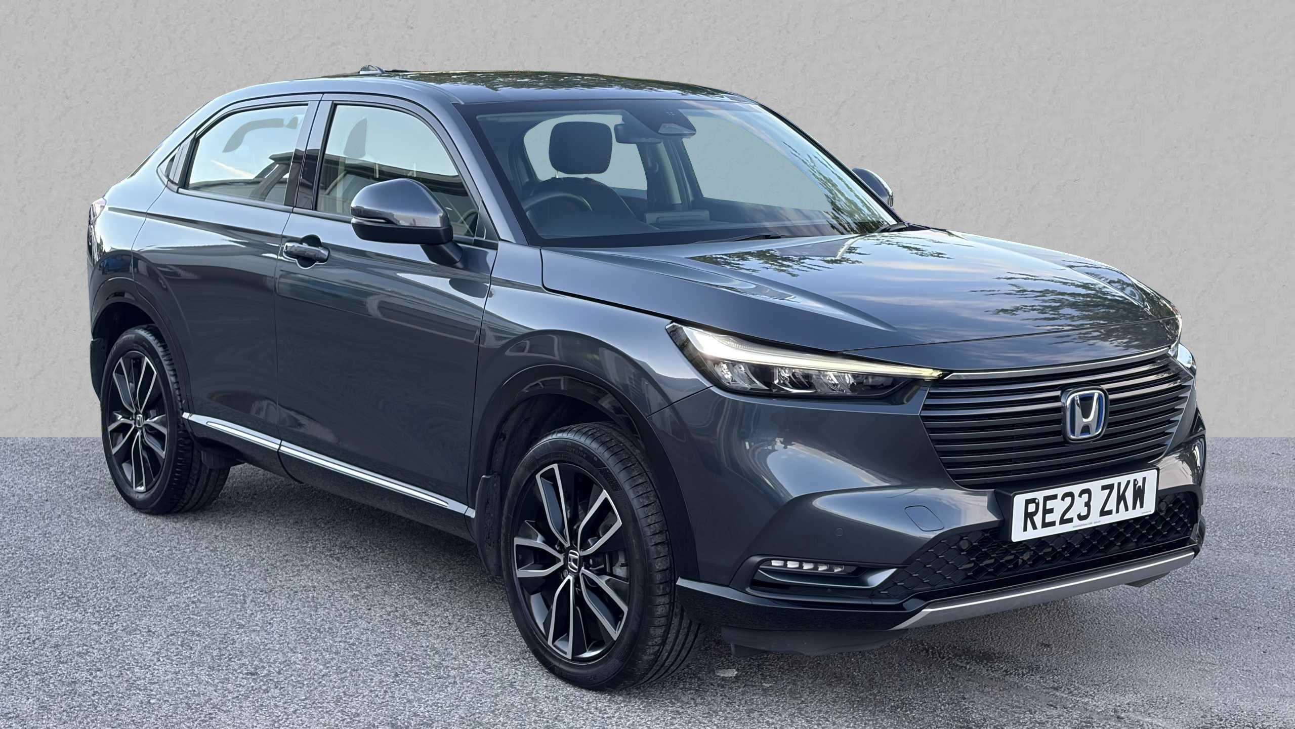 Main listing image - Honda HR-V