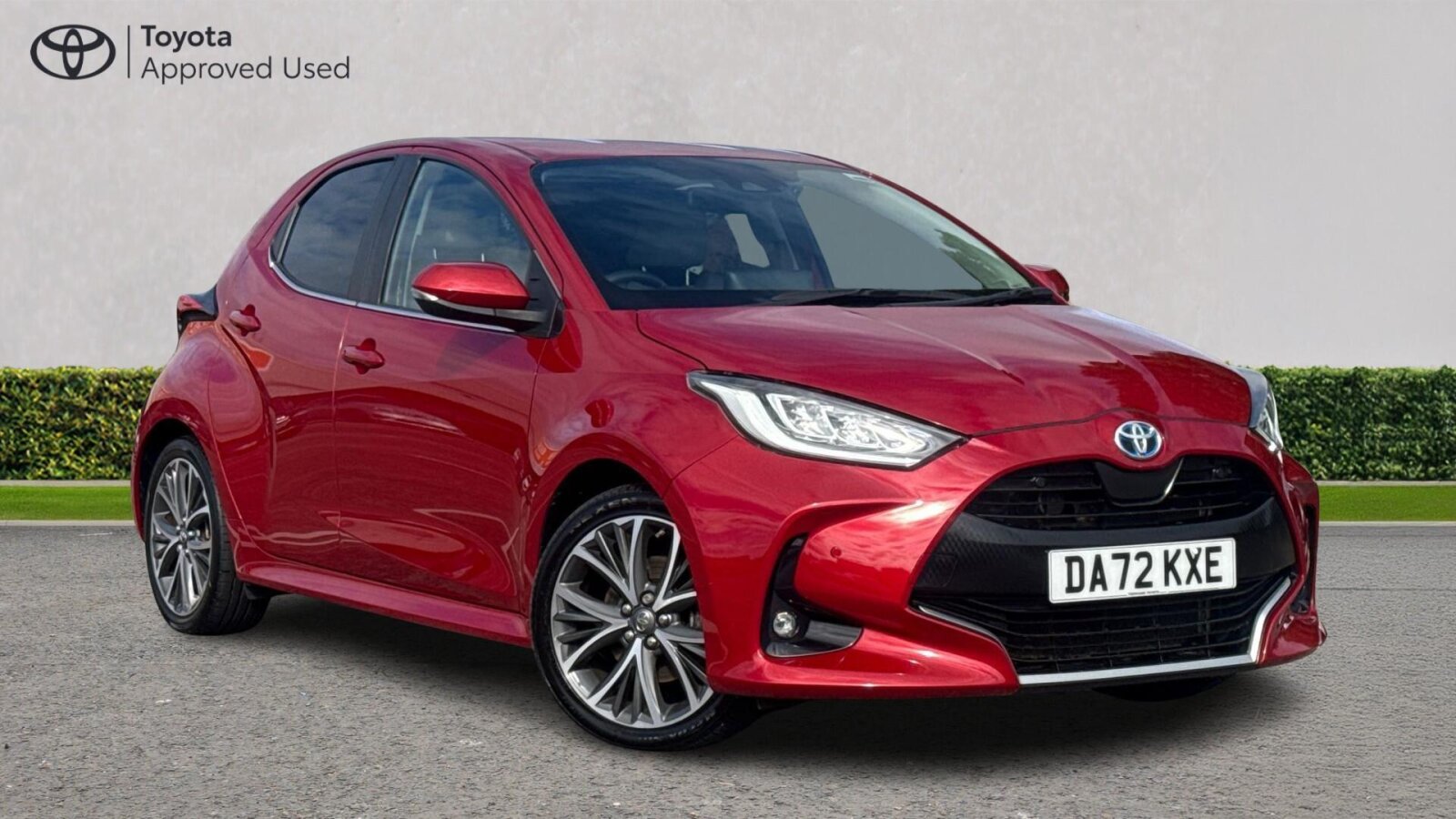 Main listing image - Toyota Yaris