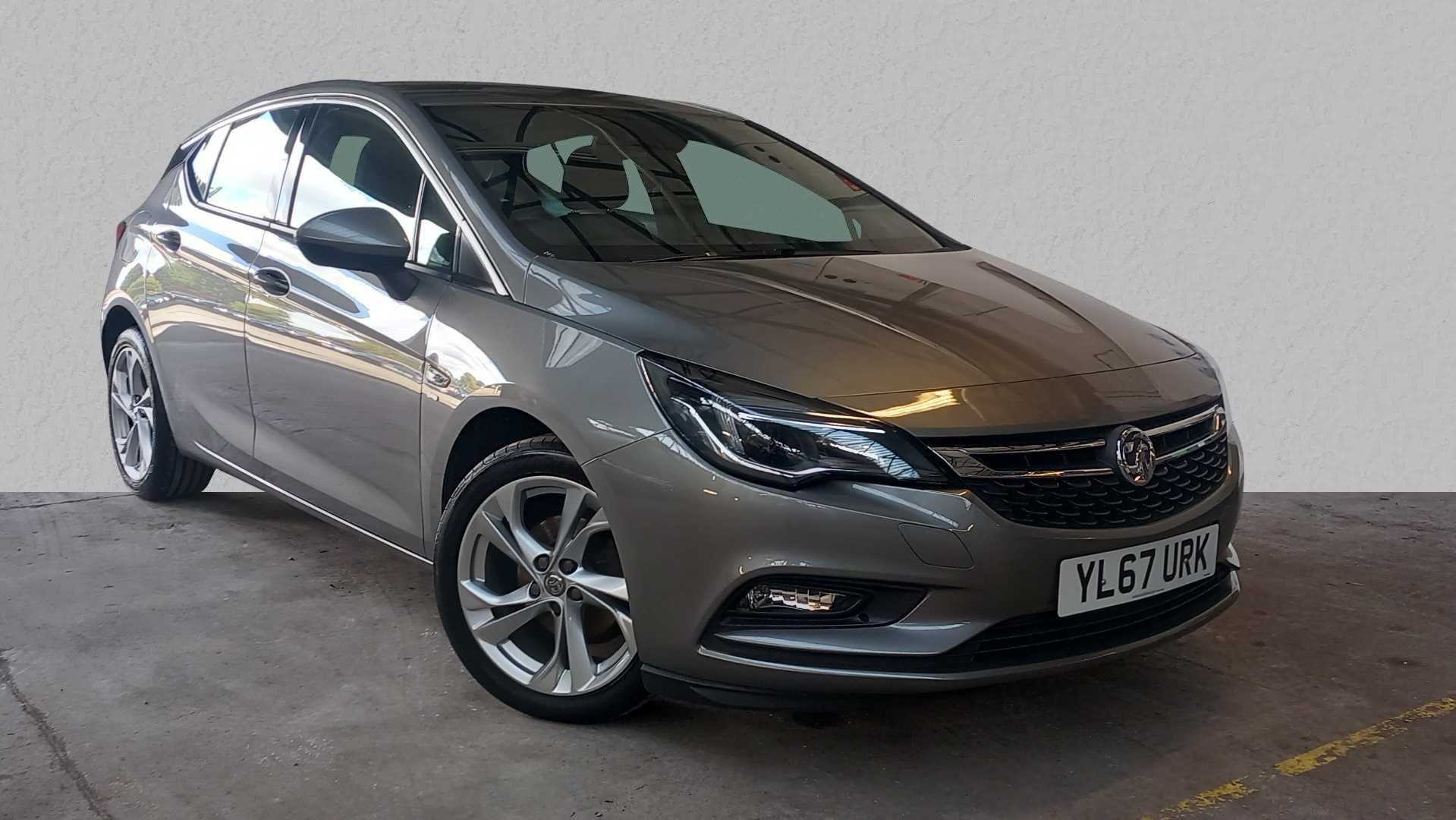 Main listing image - Vauxhall Astra