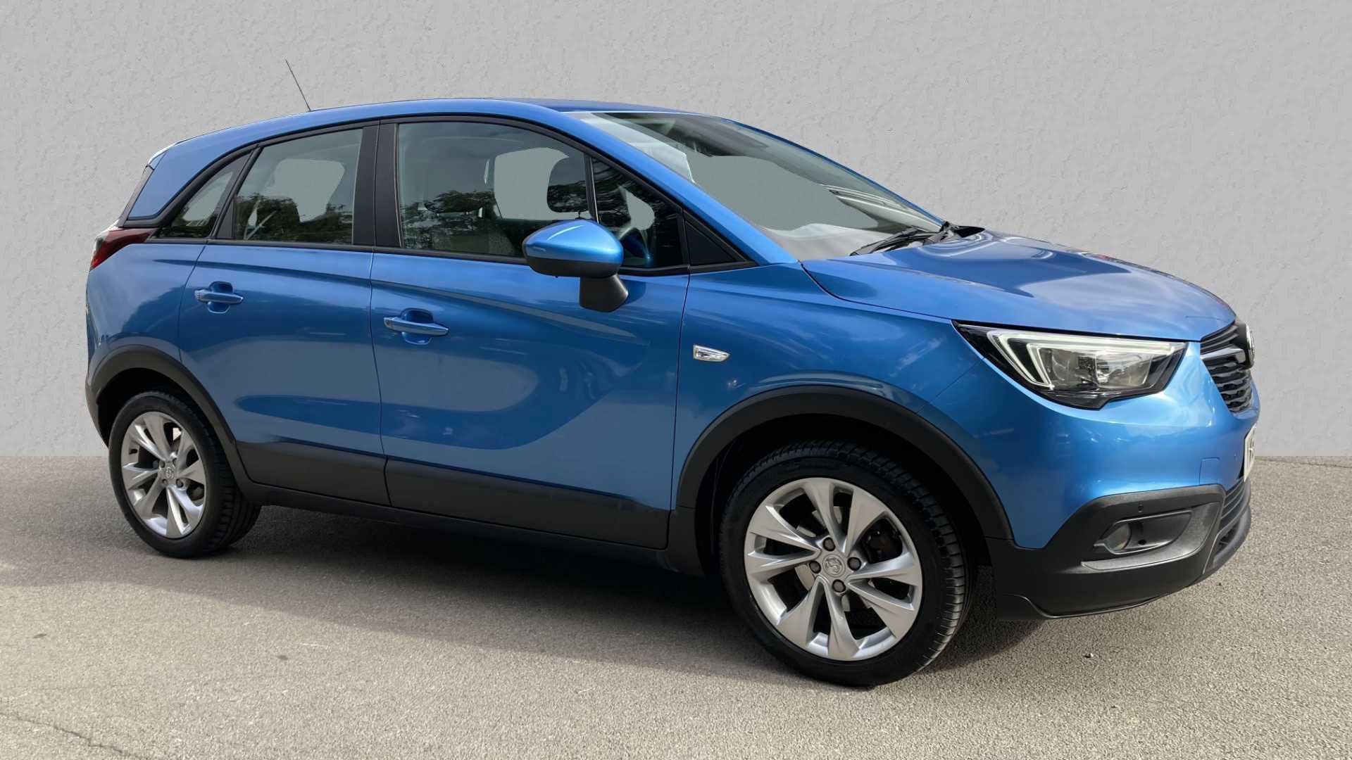 Main listing image - Vauxhall Crossland X