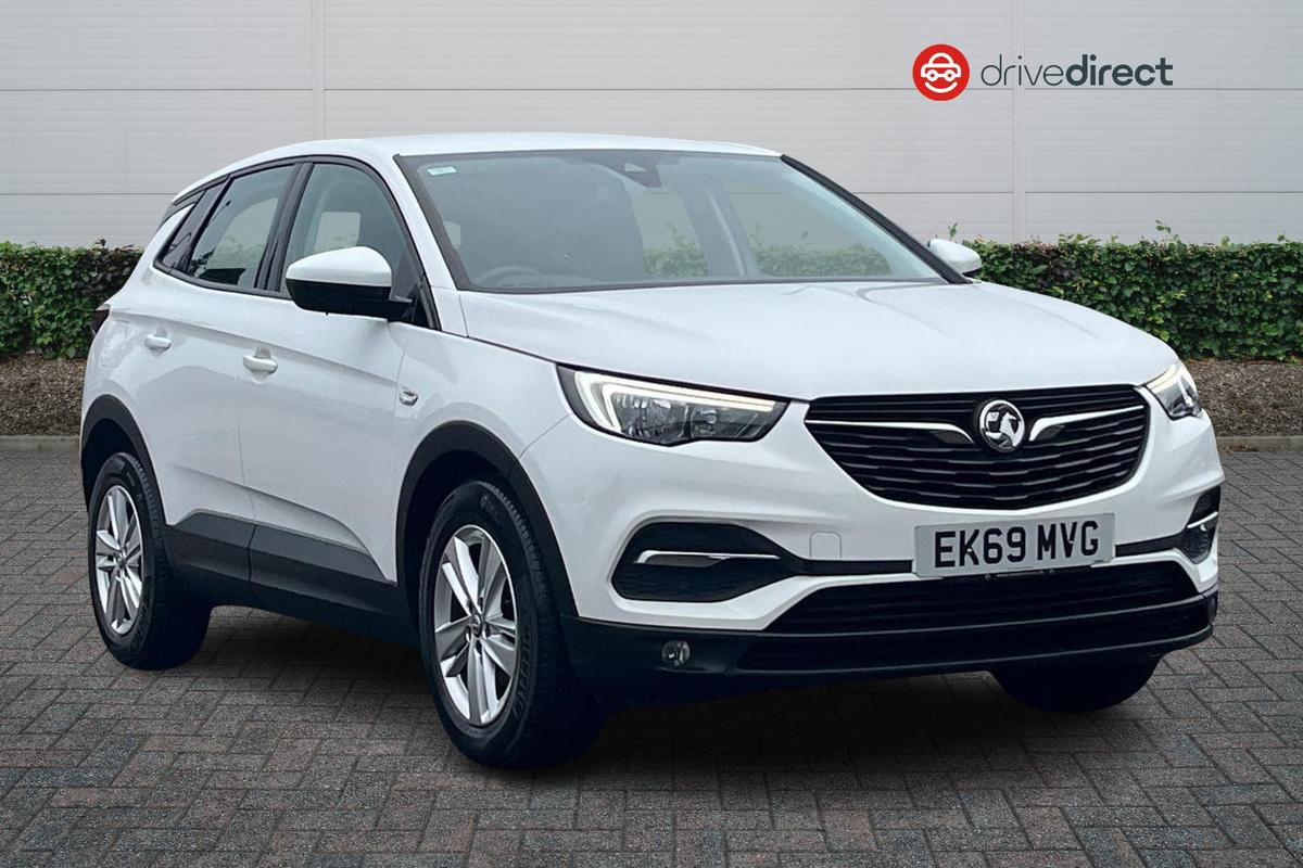 Main listing image - Vauxhall Grandland X