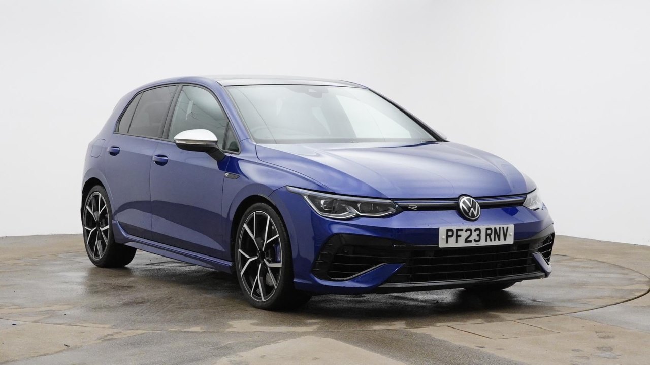 Main listing image - Volkswagen Golf R