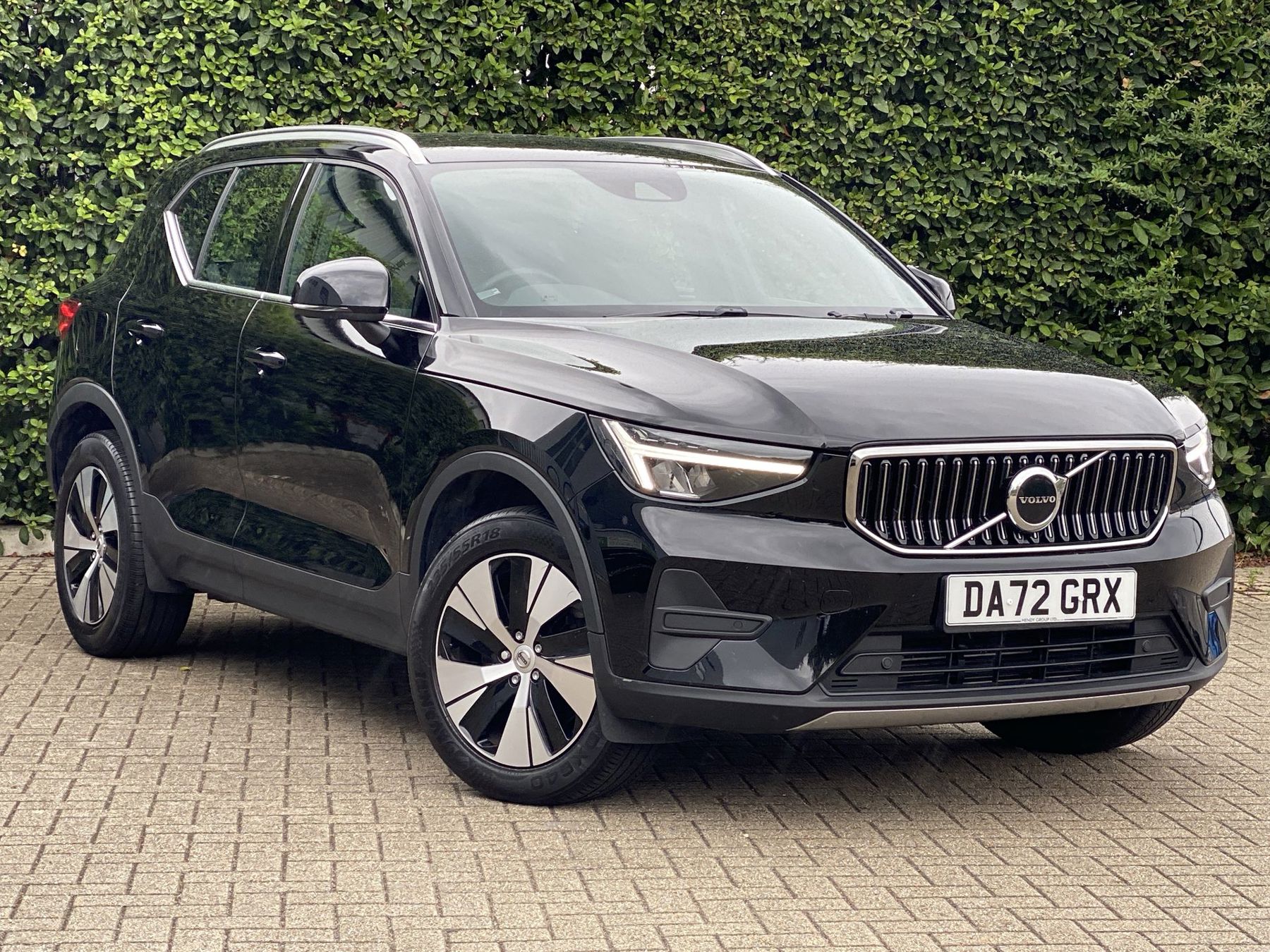 Main listing image - Volvo XC40 Recharge