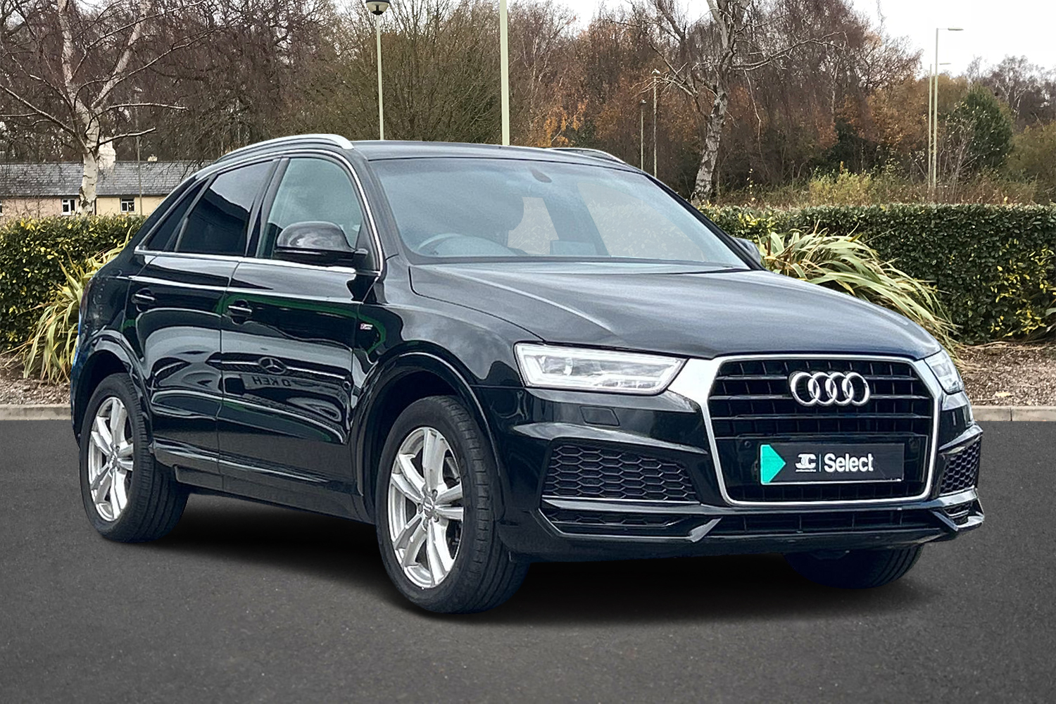 Main listing image - Audi Q3