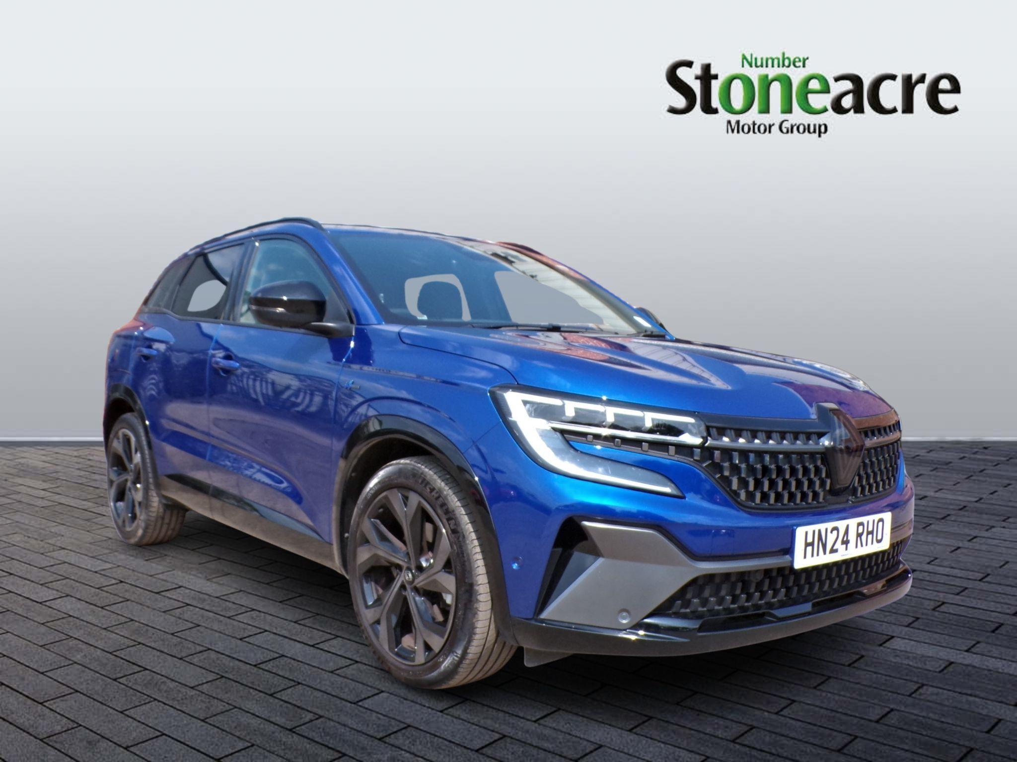 Main listing image - Renault Austral