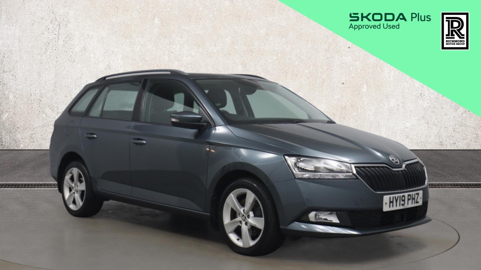 Main listing image - Skoda Fabia Estate