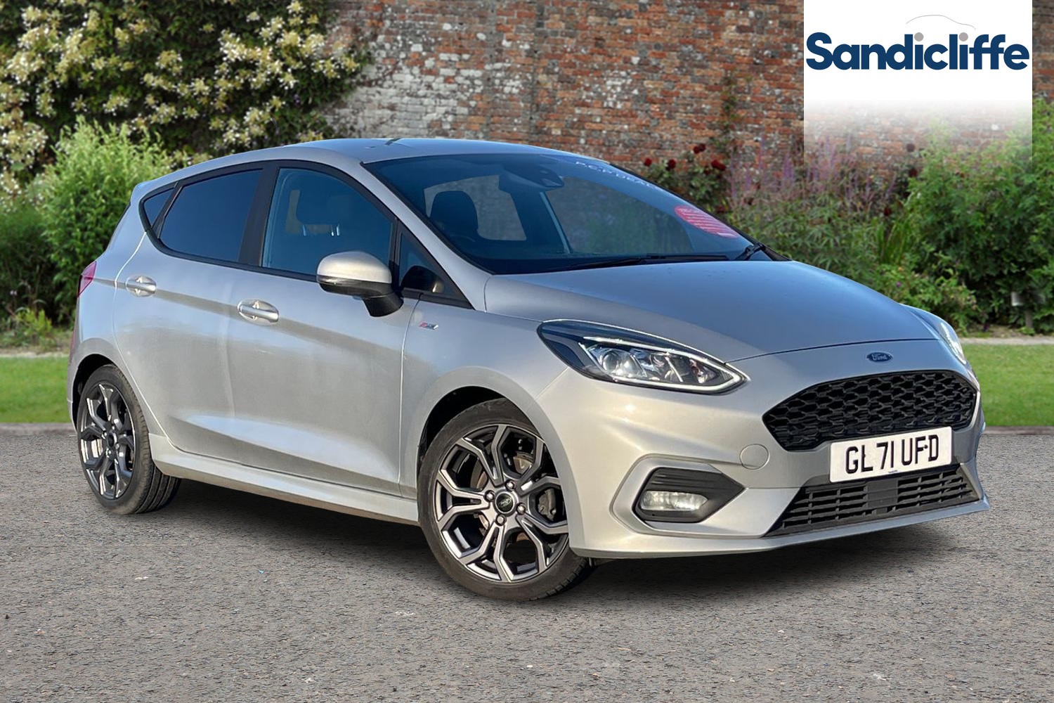 Main listing image - Ford Fiesta