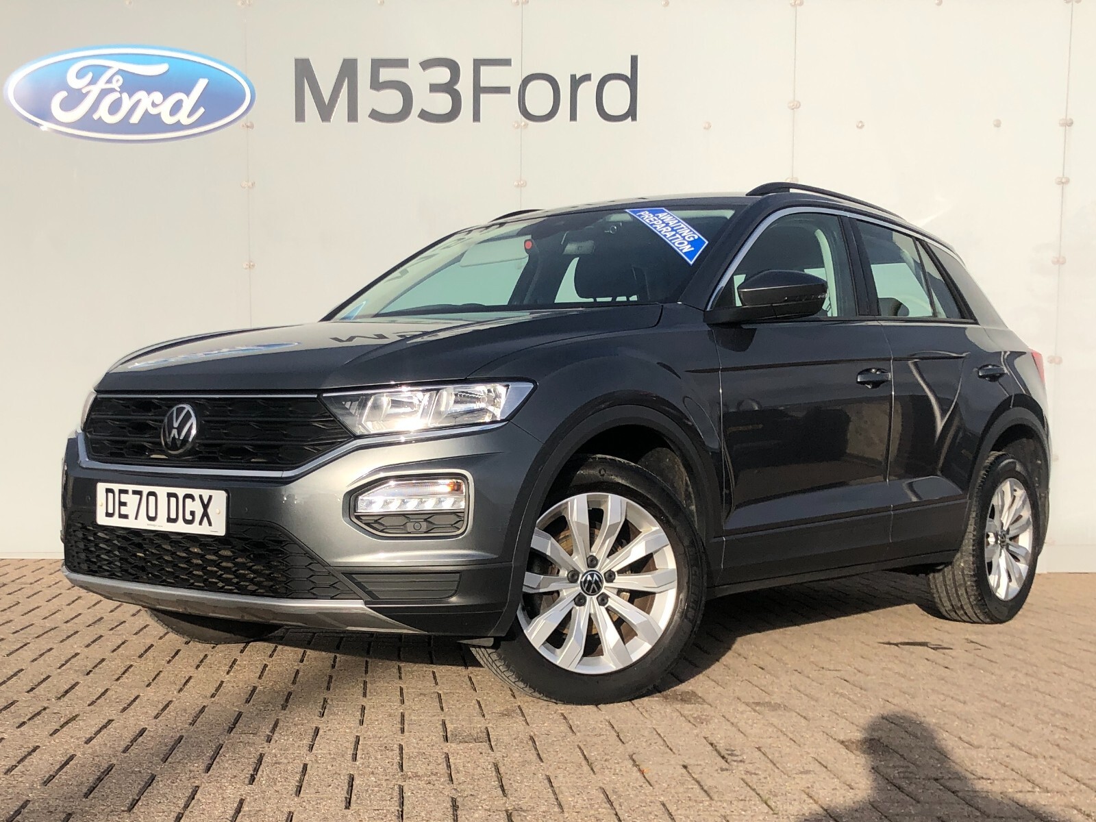 Main listing image - Volkswagen T-Roc