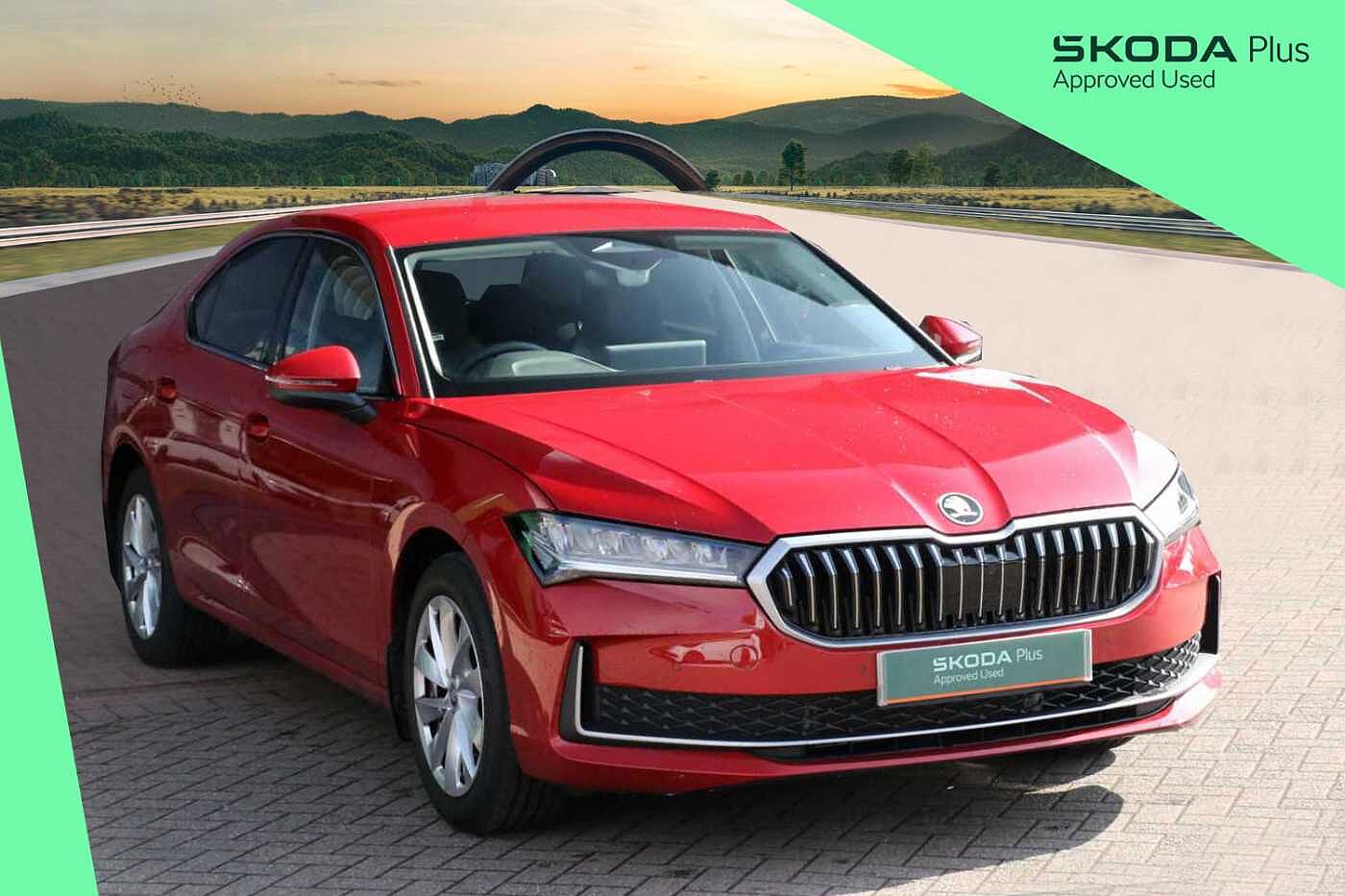 Main listing image - Skoda Superb