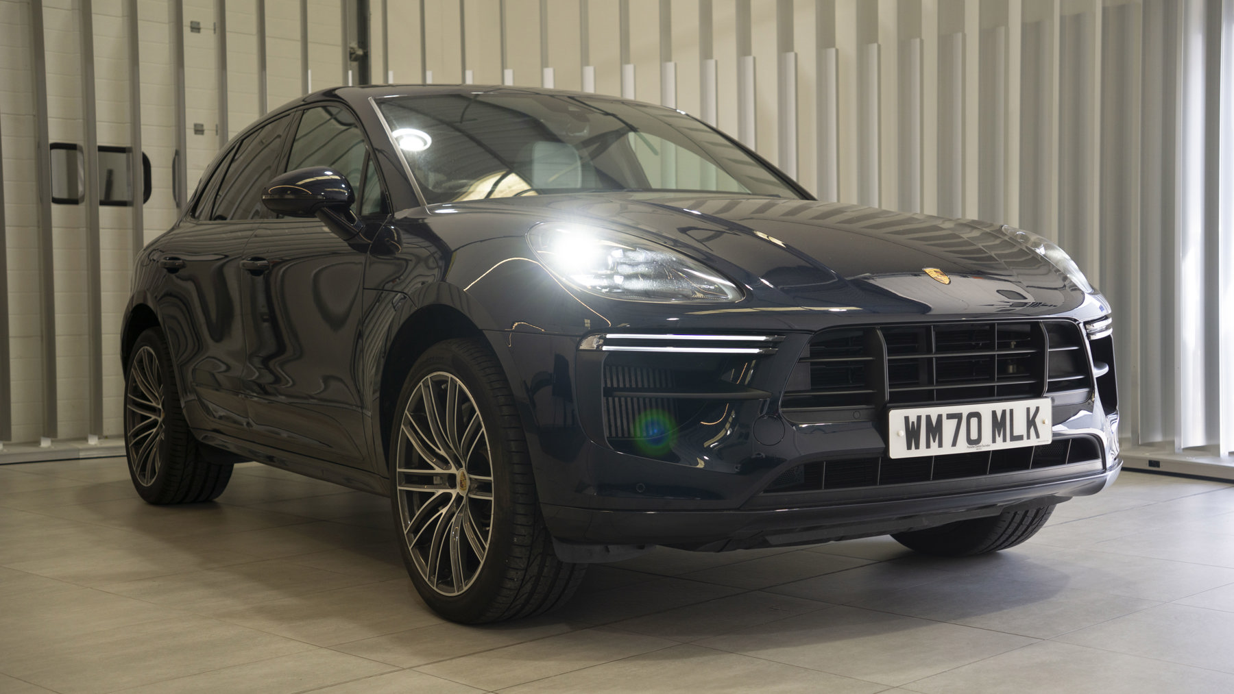 Main listing image - Porsche Macan