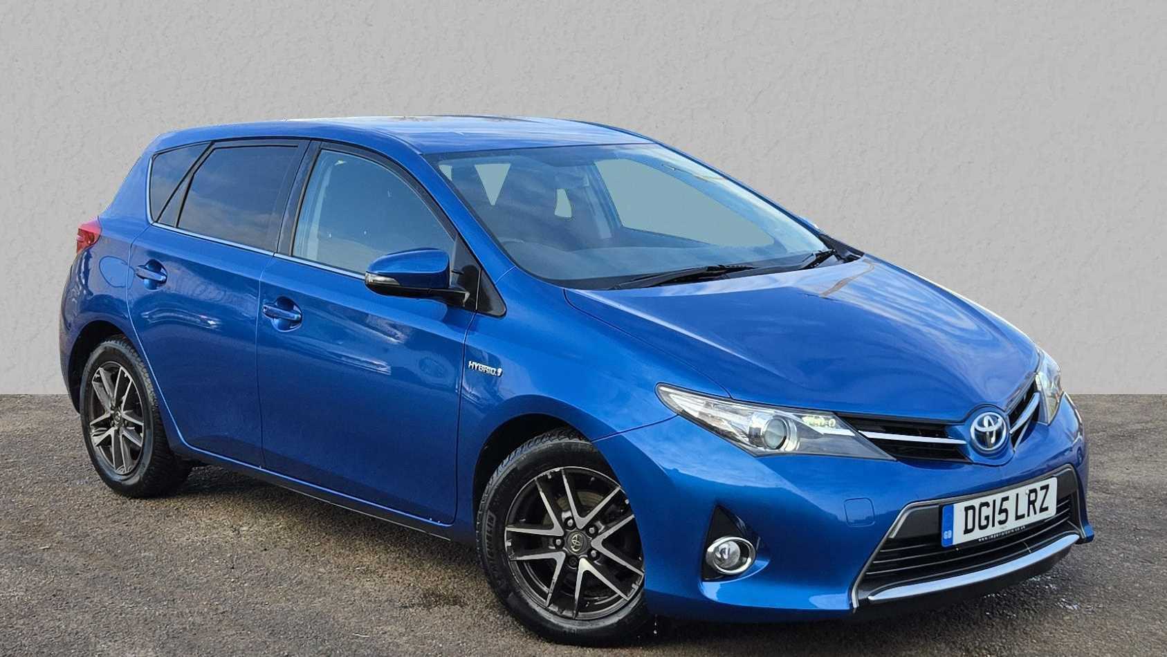 Main listing image - Toyota Auris