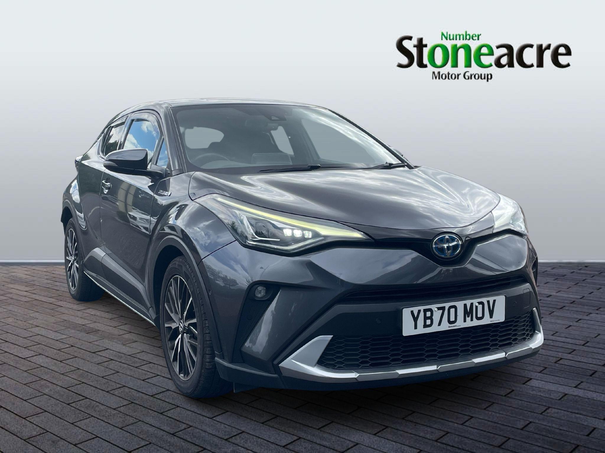 Main listing image - Toyota C-HR