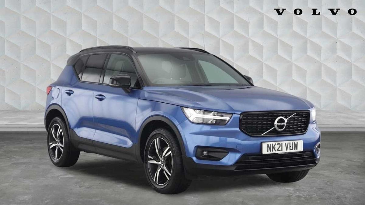 Main listing image - Volvo XC40