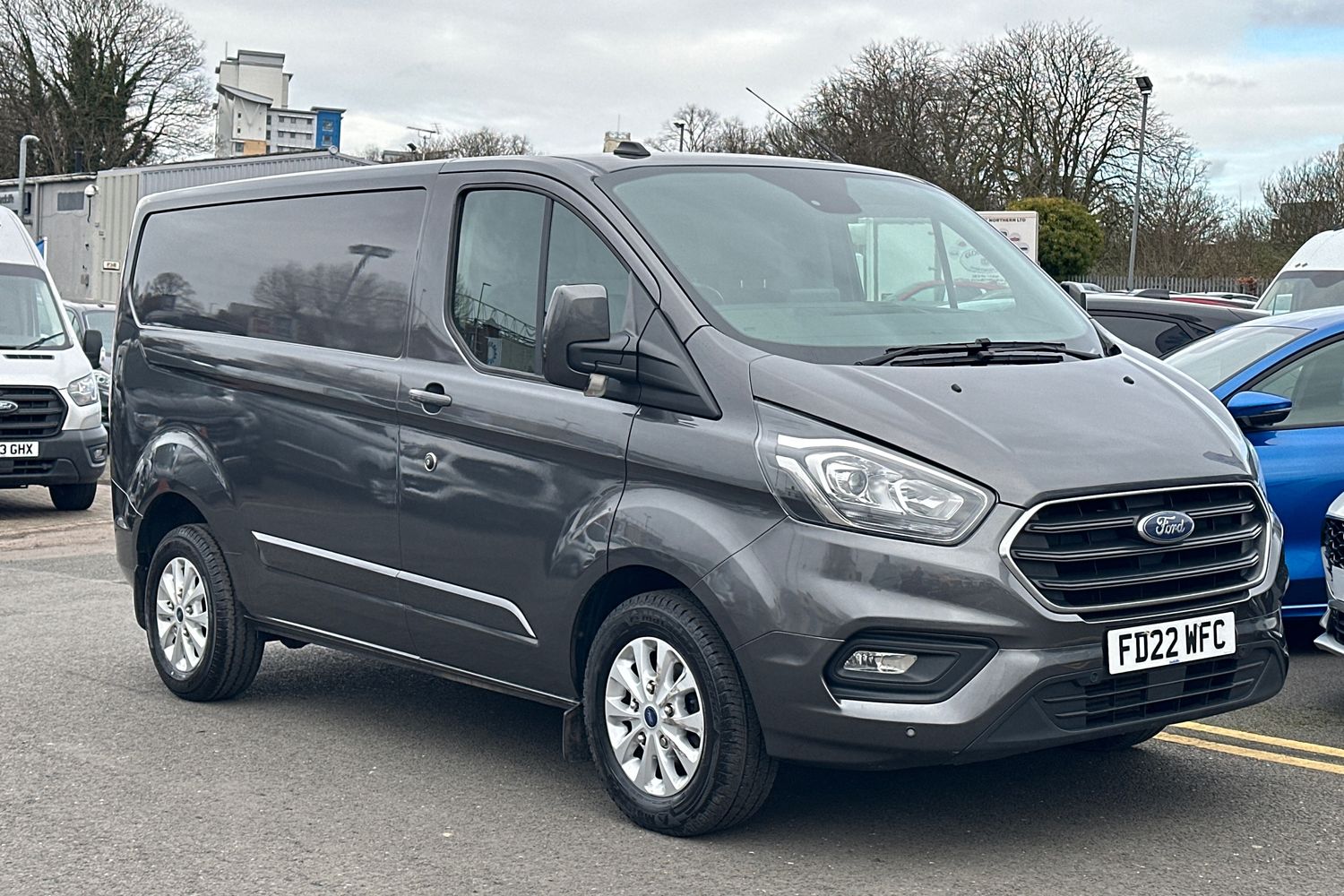 Main listing image - Ford Transit Custom