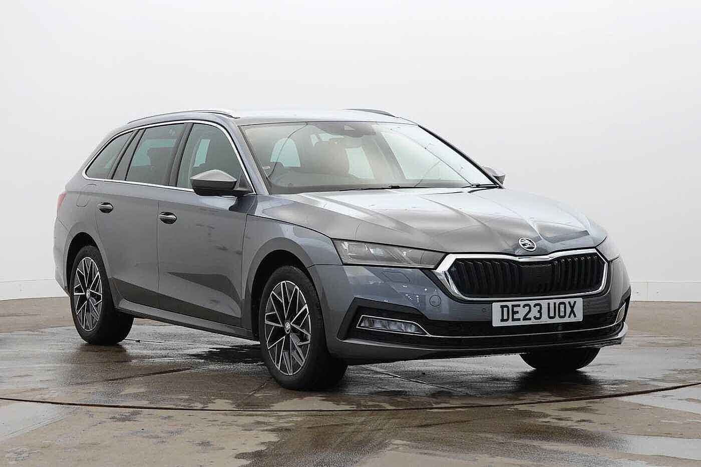 Main listing image - Skoda Octavia Estate