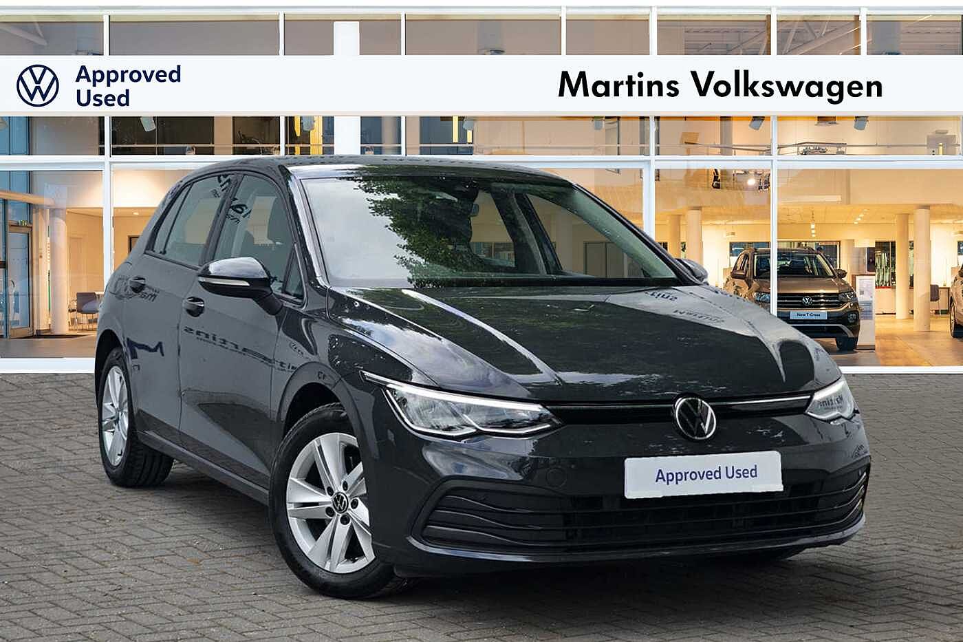 Main listing image - Volkswagen Golf