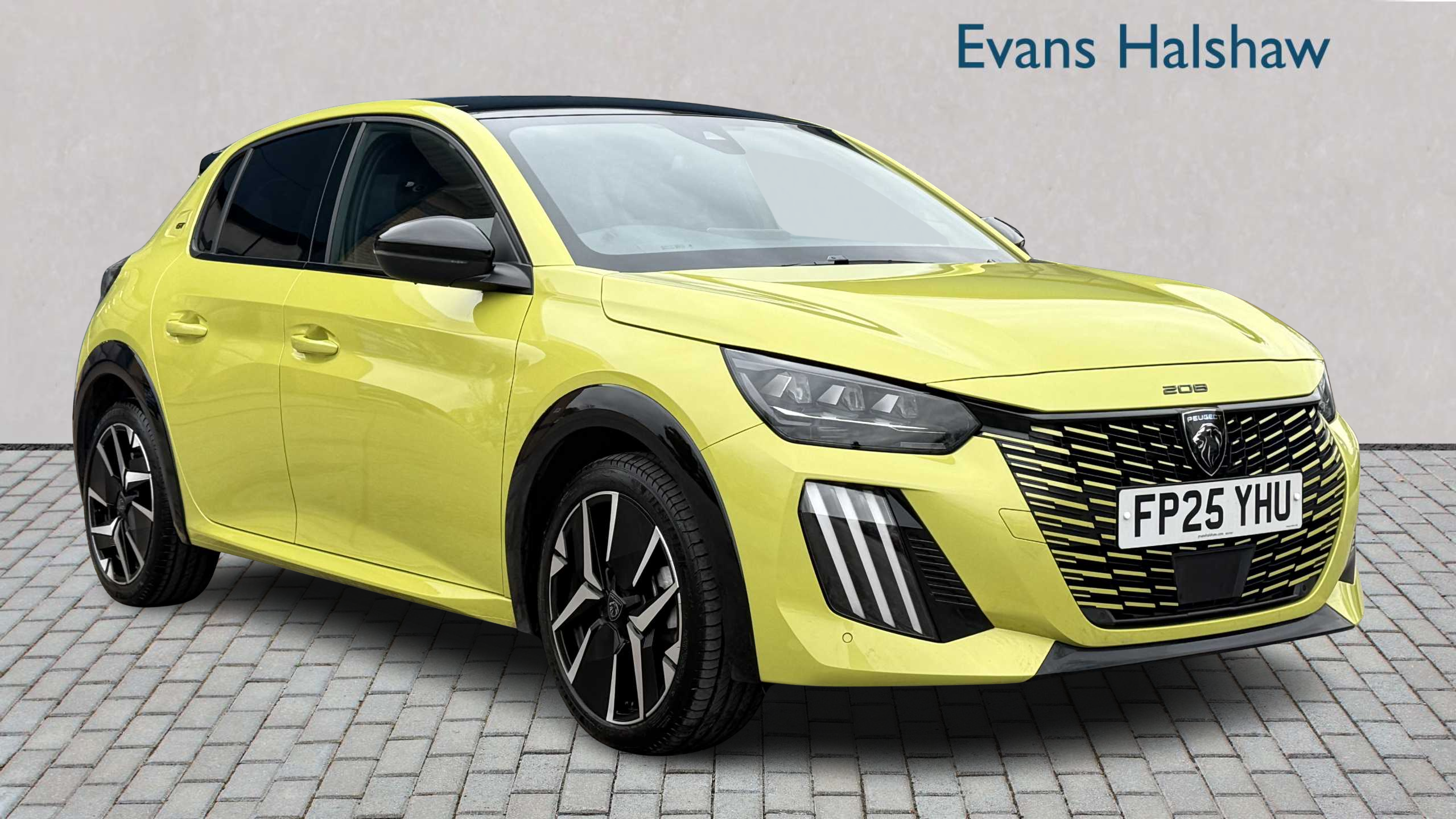 Main listing image - Peugeot 208