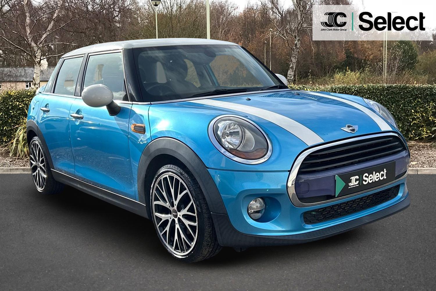 Main listing image - MINI Hatchback 5dr